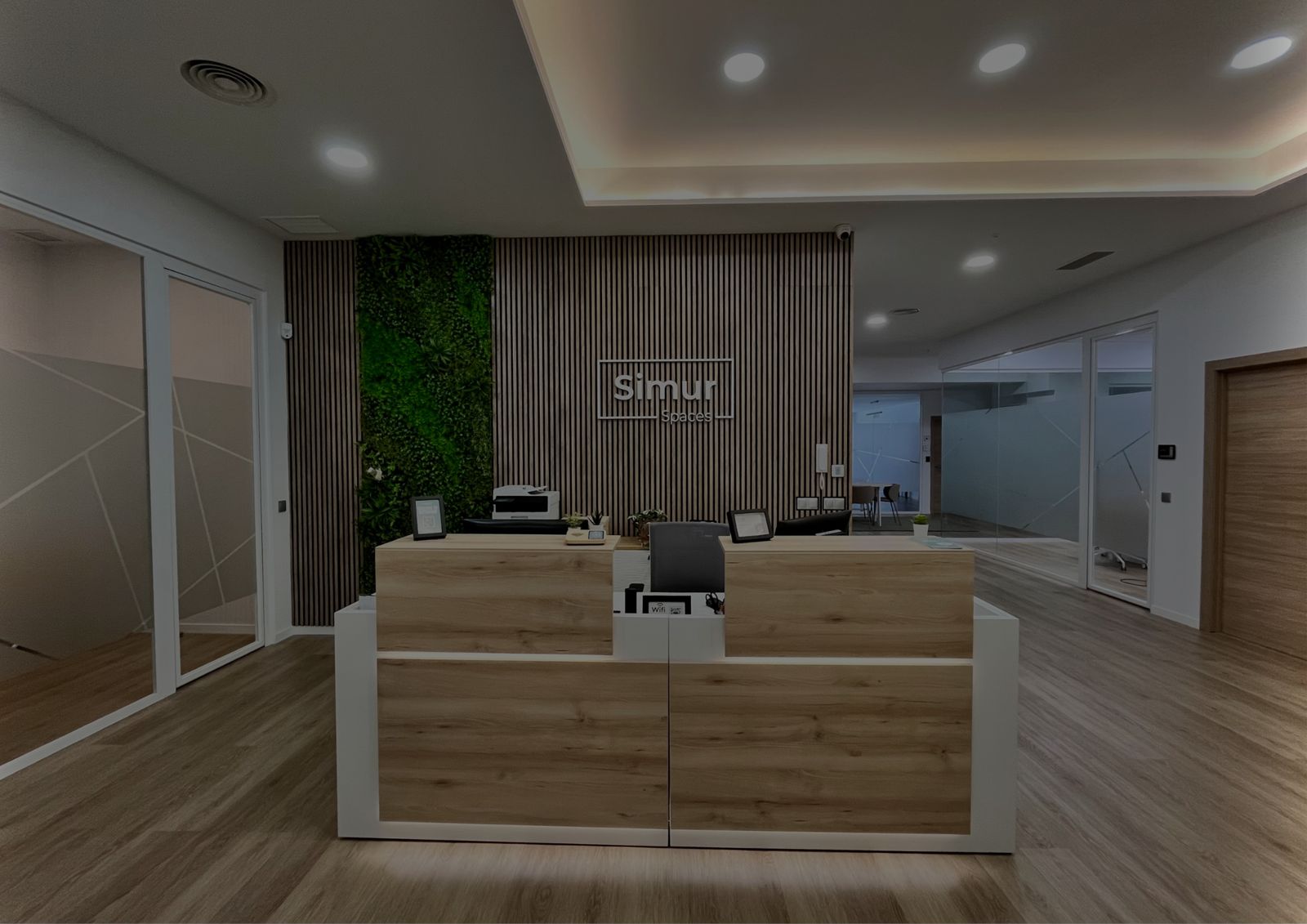 Recepción de Simur Spaces, oficinas en alquiler en Málaga